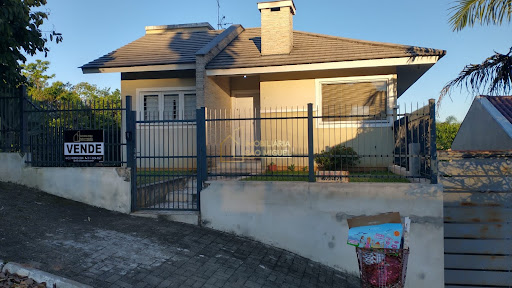 Casa com 5 quartos, 210m², à venda em Dois Irmãos, Vale Verde